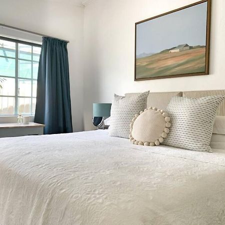 The Town House - Lower Knysna Central エクステリア 写真