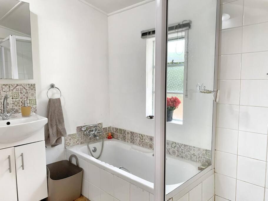 The Town House - Lower Knysna Central エクステリア 写真