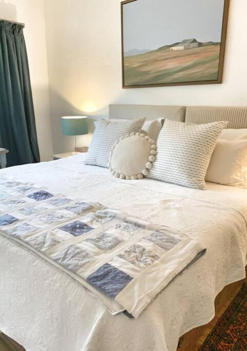 The Town House - Lower Knysna Central エクステリア 写真